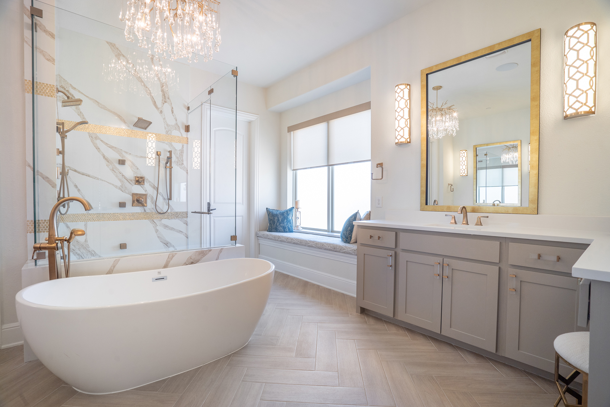 Luxury Bathroom Interior Design